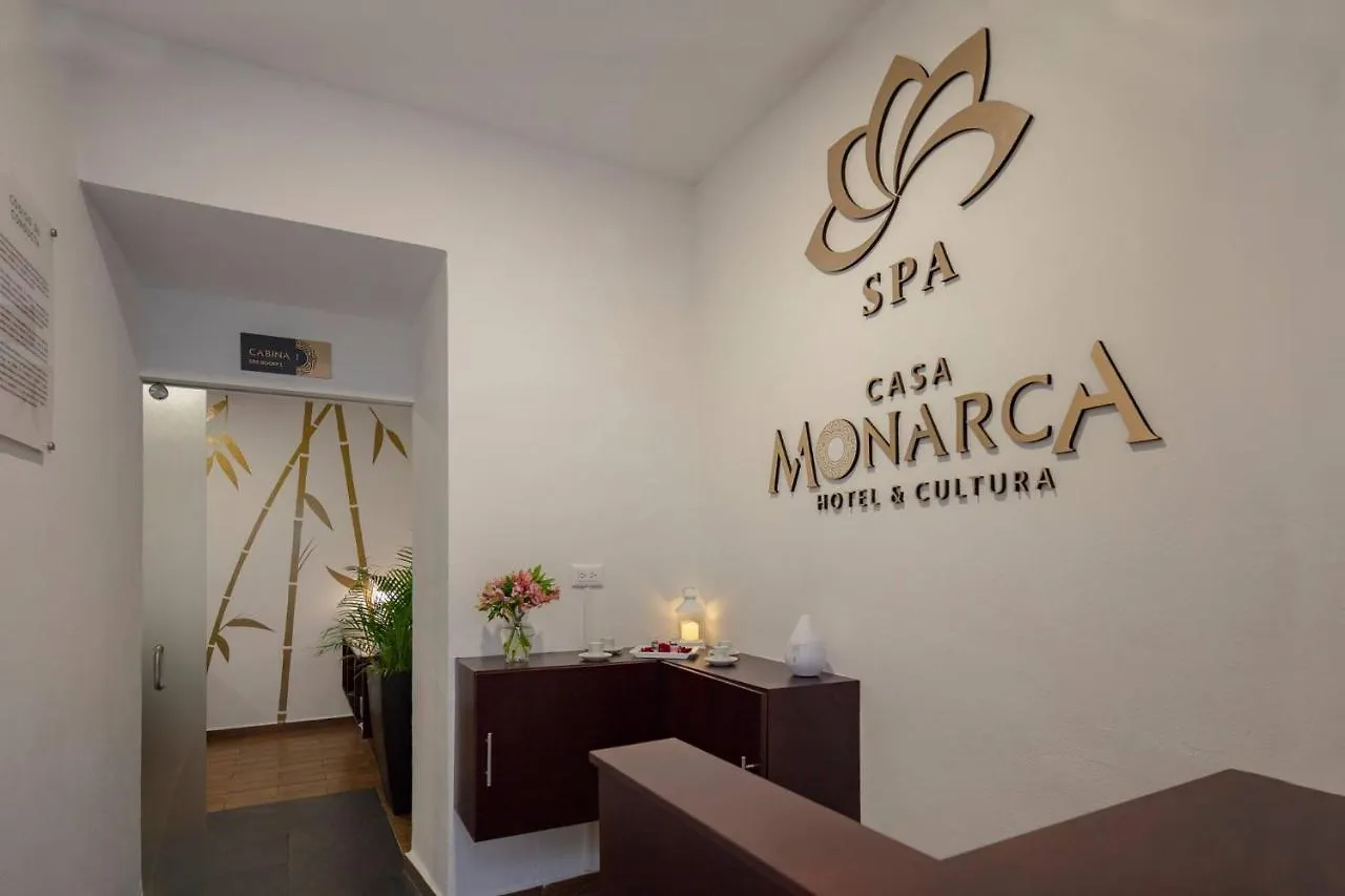 Hotel Casa Monarca Πουέμπλα 4*,